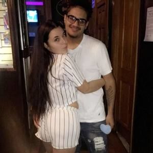 Meet your Posher, Avery